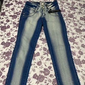 Colombian high waisted skinny jeans
